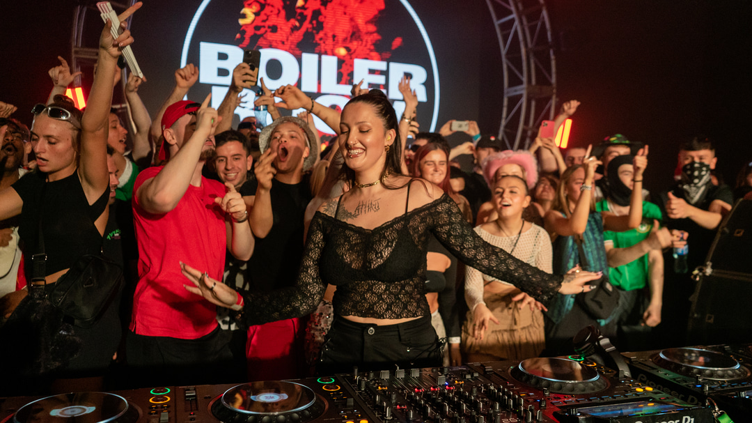 Photo of set MAV666.