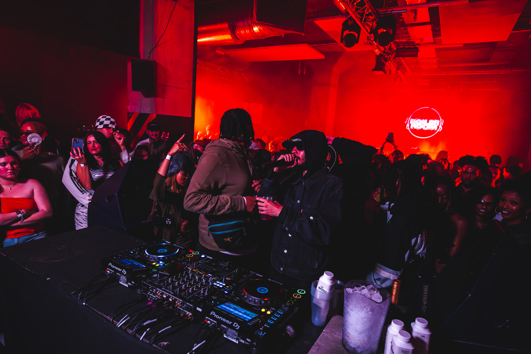 Photo of set Jawnino.