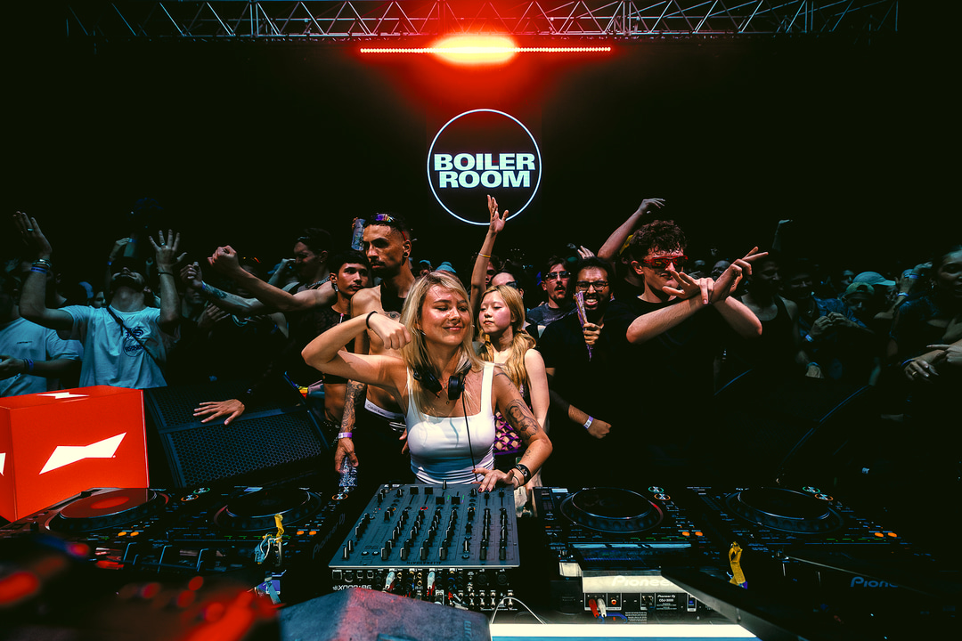 Photo of set Félicie.