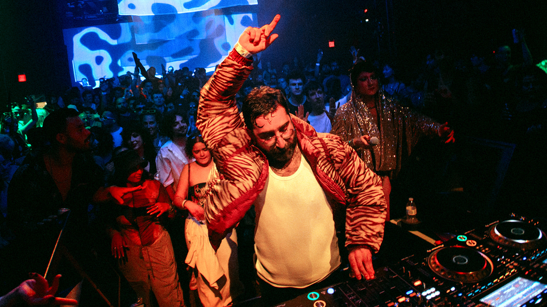 Photo of set MNSA (Wake Island).