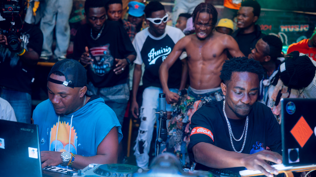 Photo of set Sisso & Maiko.