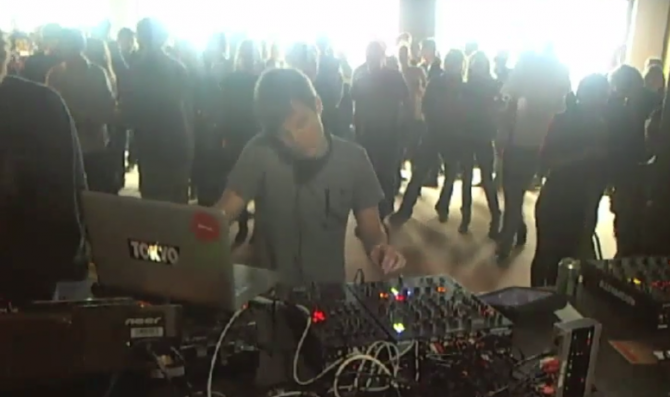 Photo of set Ambivalent 60 Min Mix.