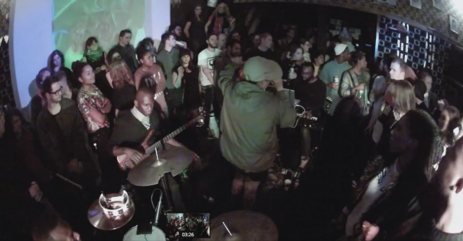 Photo of set Fatima & The Eglo Live Band.