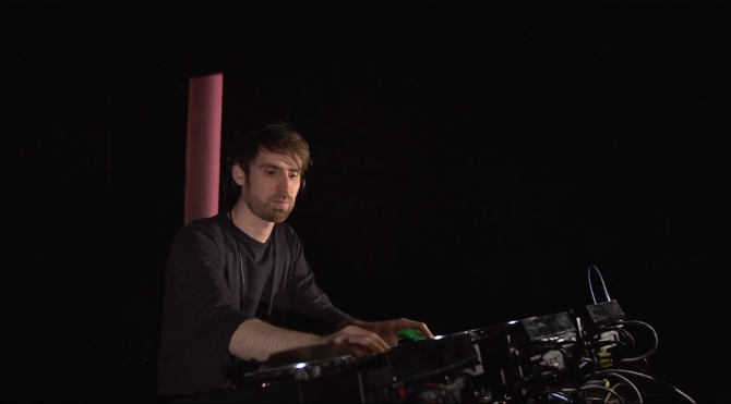 Photo of set Don Williams.