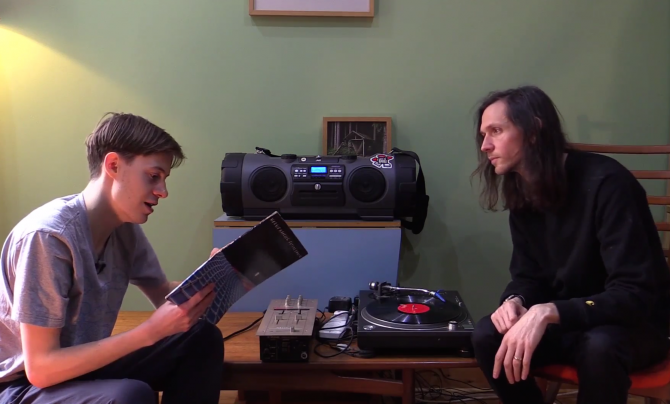 Photo of set DMX Krew.