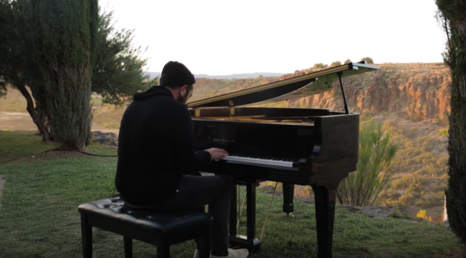 Photo of set Bing & Ruth.