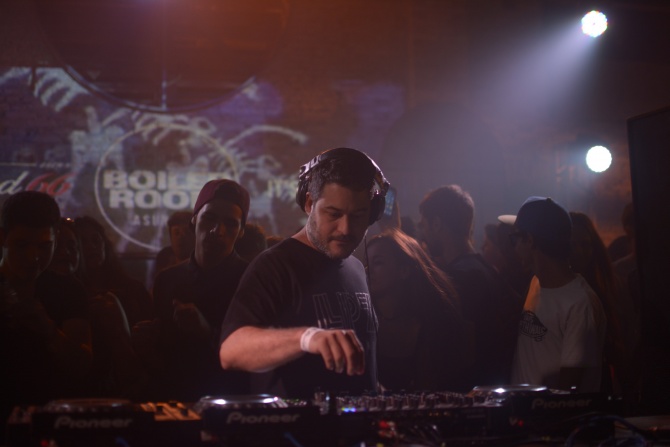 Photo of set Alex AQ.