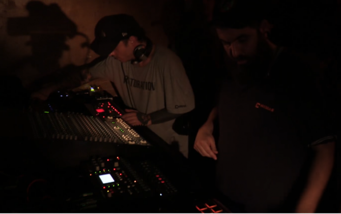 Photo of set The Analogue Cops.