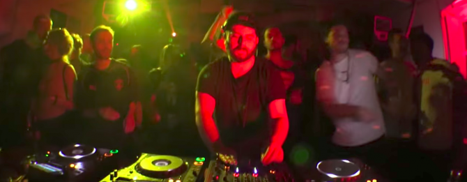 Photo of set Greenbeam & Leon.