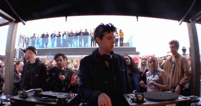 Photo of set Jamie xx.