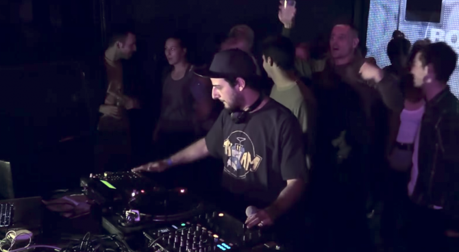 Photo of set SunnySun.