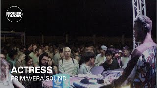 Photo of set Actress.