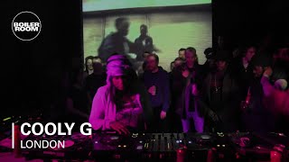 Photo of set Cooly G.