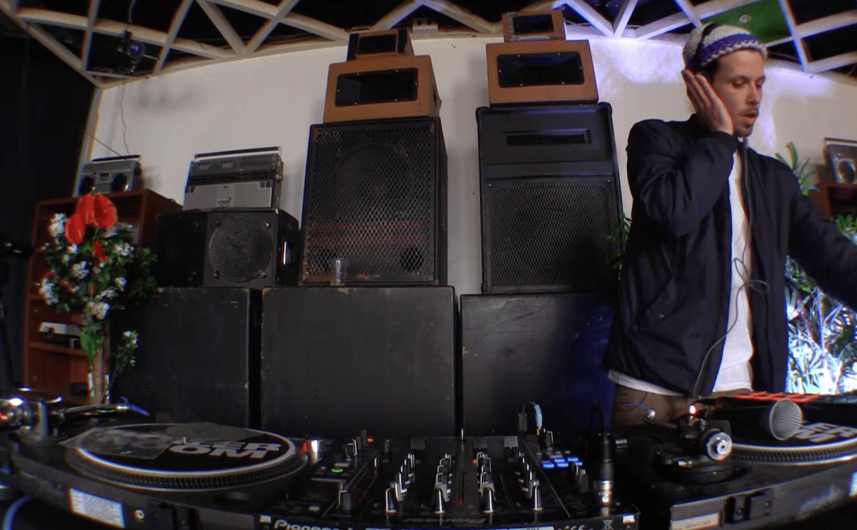 Photo of set Al Dobson Jr.