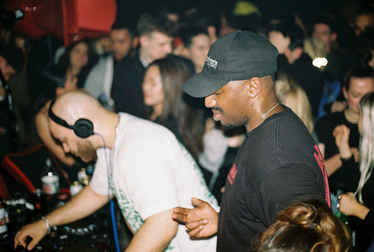 Photo of set Boofy + Hi5Ghost.