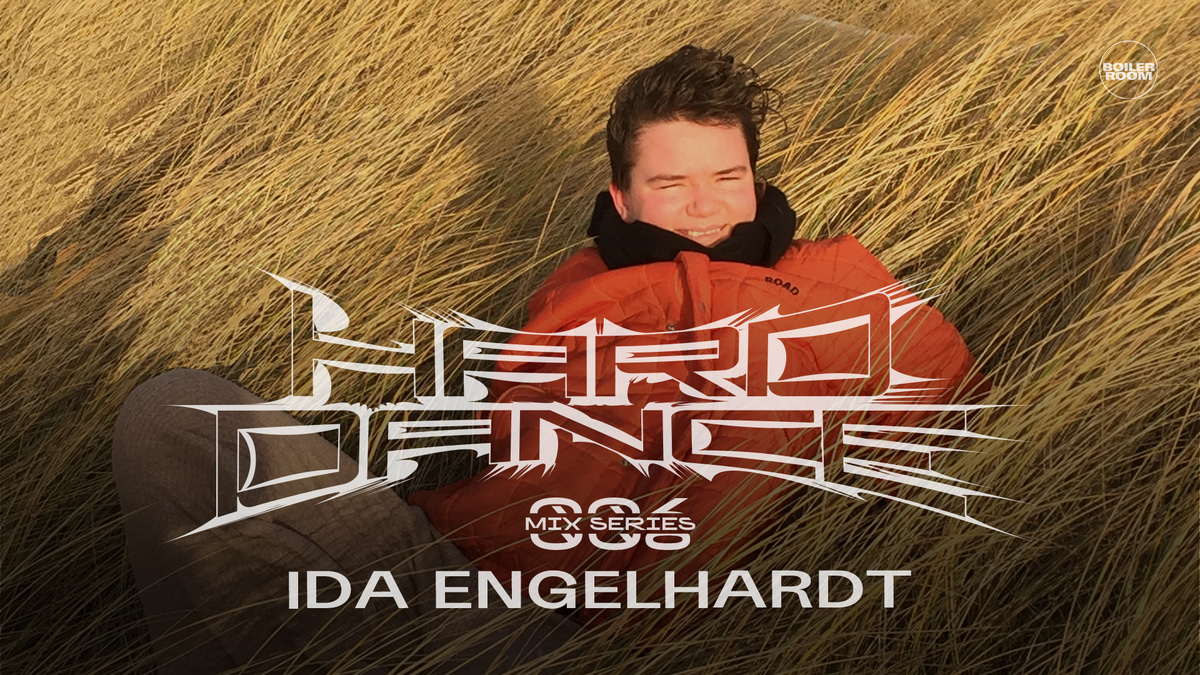 Photo of set HARD DANCE 006 - Ida Engelhardt.