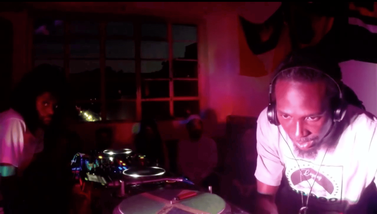 Photo of set RP Boo.