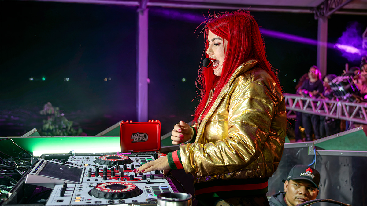 Photo of set DJ Meury.