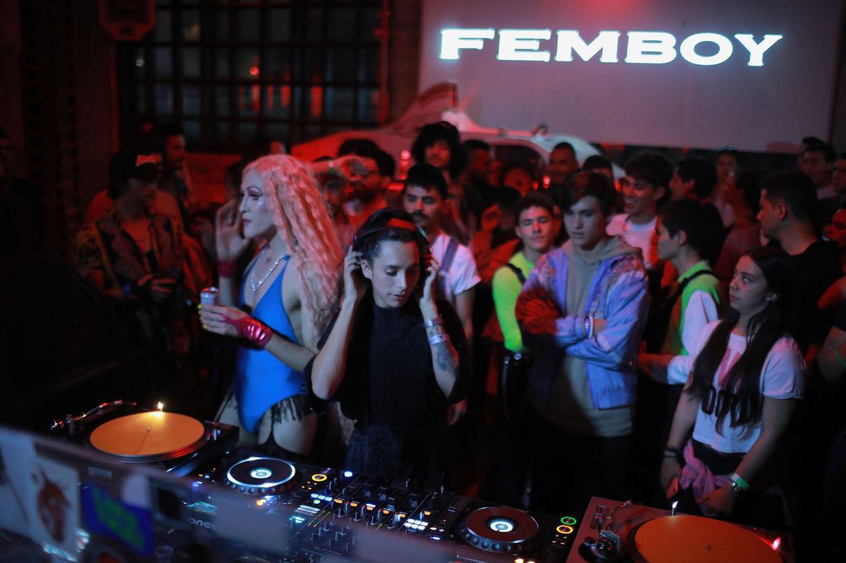 Photo of set Femboy.