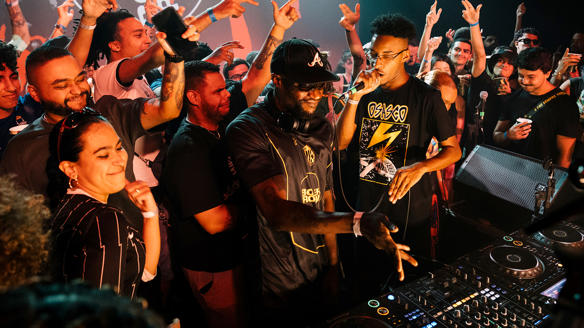 Photo of set Jesse b.