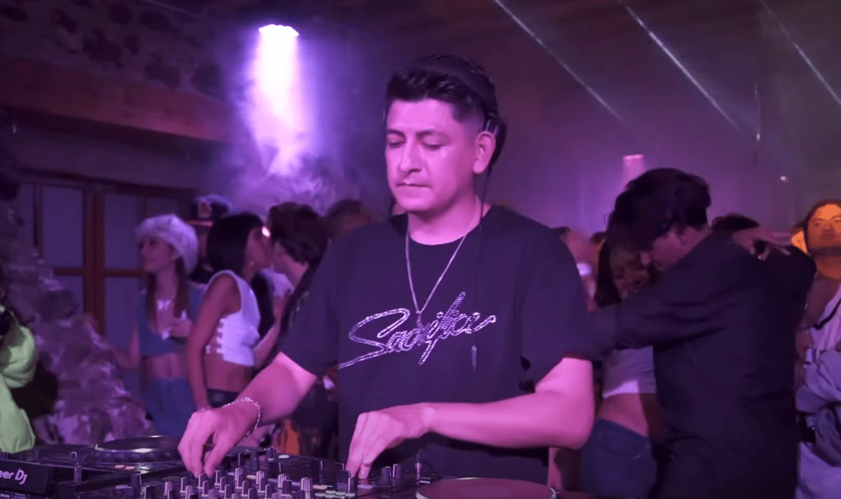 Photo of set Bubba Dubs.