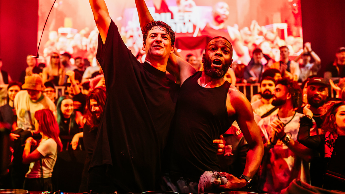 Photo of set Skream ft. Flowdan.