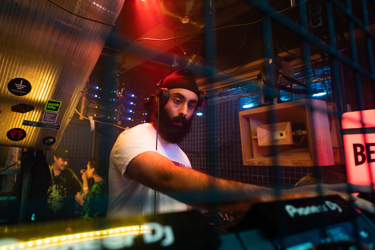 Photo of set Yung Singh.