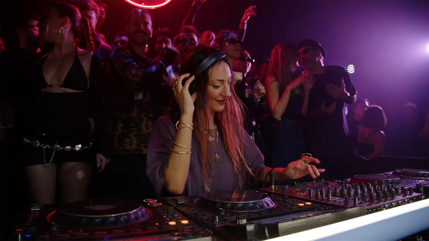 Flyer for event Beste Hira.