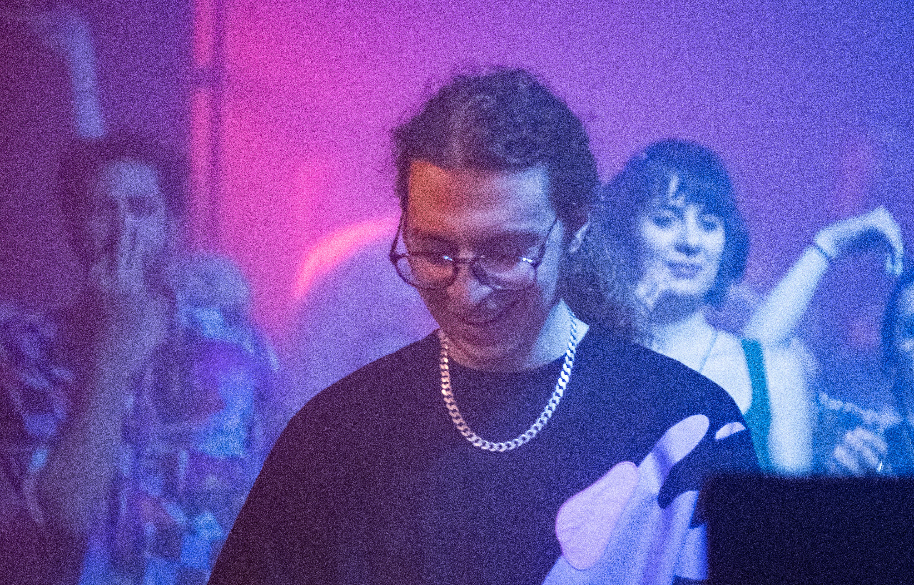 Photo of set Hello Psychaleppo.