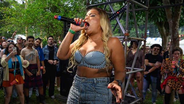 Tati Quebra Barraco-profile-image